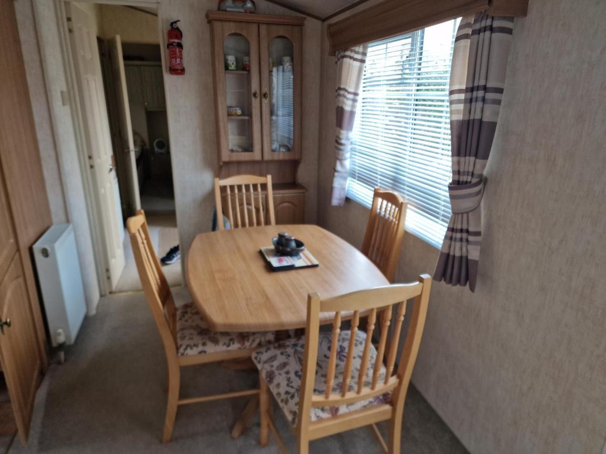 Castlewigg Holiday Park Whithorn 2 Bed Caravan Newton Stewart Extérieur photo