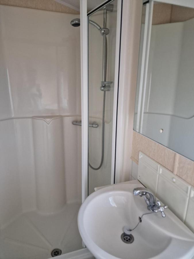 Castlewigg Holiday Park Whithorn 2 Bed Caravan Newton Stewart Extérieur photo